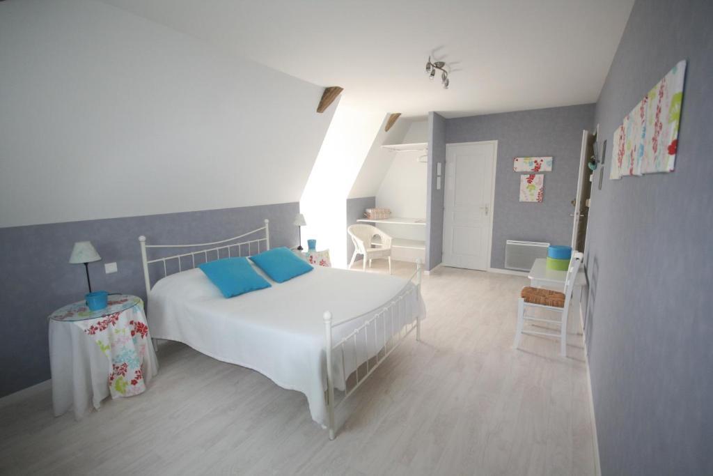 Grand Gite 15 Personnes, 9 Chambres, 100Km De Paris En Exclusivite Septmonts Room photo
