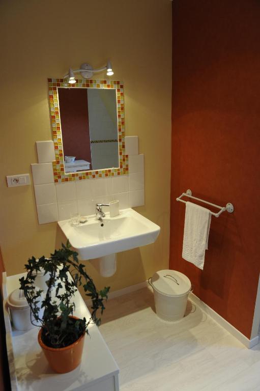 Grand Gite 15 Personnes, 9 Chambres, 100Km De Paris En Exclusivite Septmonts Room photo